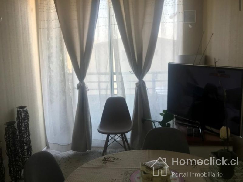 Arriendo 3 dormitorios,1 baño y estacionamiento